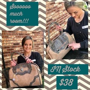 Items from Sassys Boutique